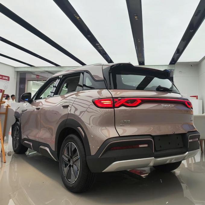 سيارة كهربائية كهربائية 2025 BYD يوان فوق سيارة كهربائية مع مدى 401 كم كهربائية بالكامل 4