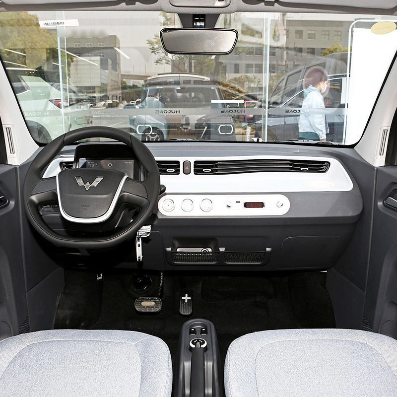 Smart Hongguang Wuling Mini EV  200km