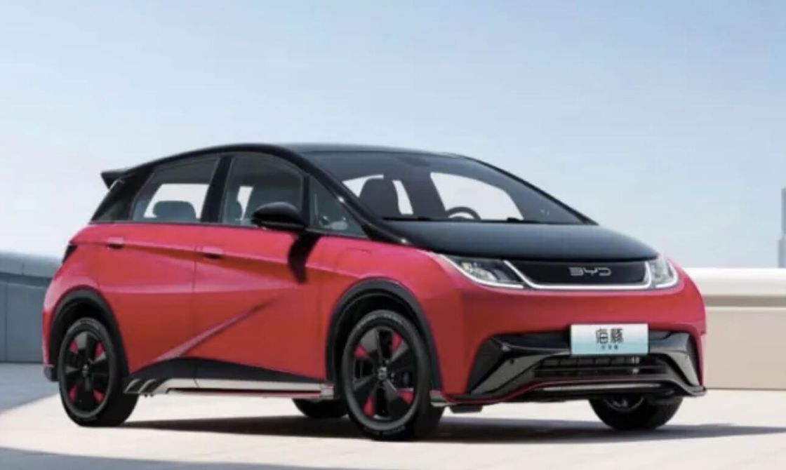 Light Duty 2023 Mini Electric Cars For Adults BYD Dolphin EV 70kW