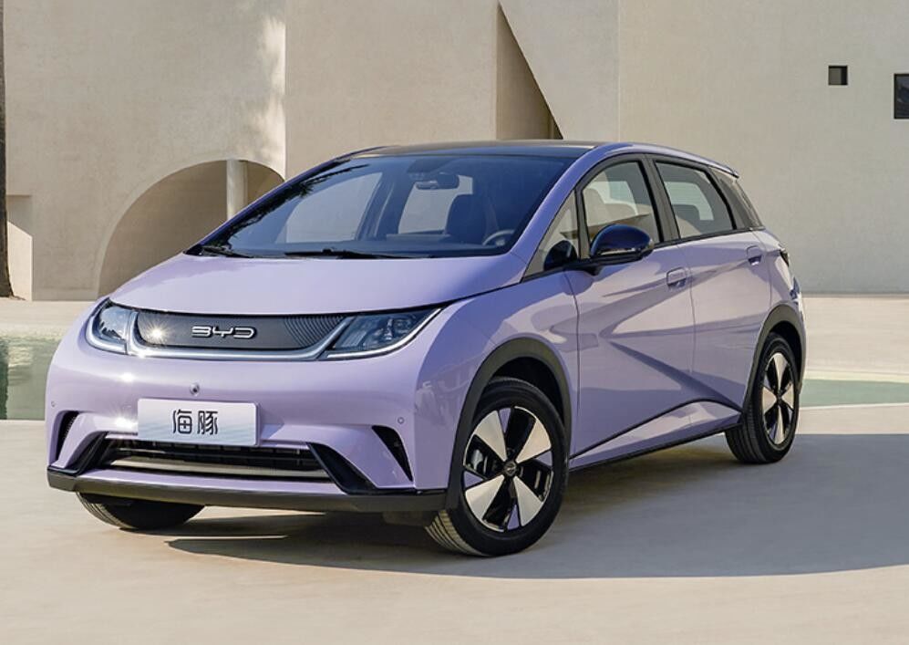 4 Passengers 2023 Mini EV Cars BYD Dolphin Electric Car 420KM