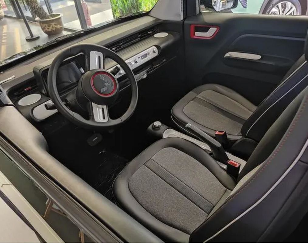 Wuling Hongguang Mini Ev Cars 2023 170km Wuling Ev 4 Seater 4 Doors