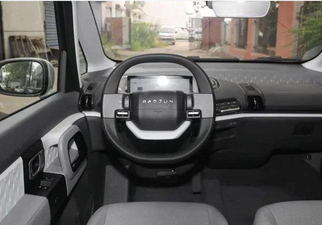 BAOJUN KIWI 2023 Mini EV Cars New Model Chinese Cheaper 305KM Long Range