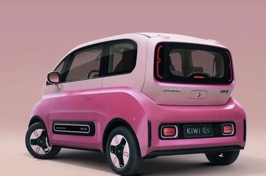 2023 Mini Electric Car Long Range 100% New Baojun Kiwi EV Vehicle