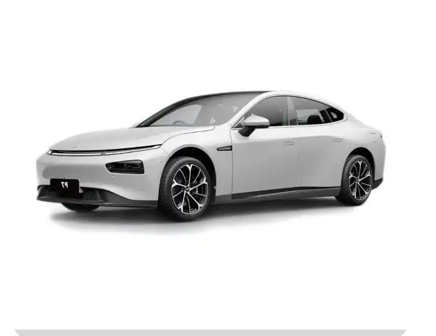 XiaoPeng P7 2023 Energy-Efficient Electric Engine Vehicle Charging Time 4-6 Hours Range 200-300 Miles