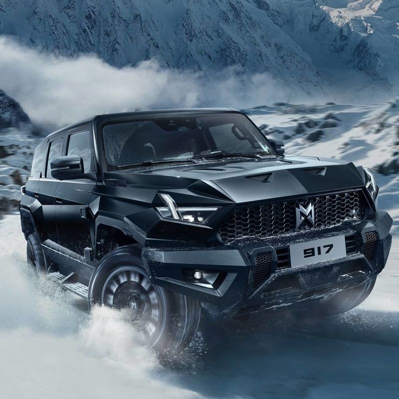 M917 4x4 Chinese Luxury SUV 4FWD Off Road Ev Car Dongfeng Hardcore Electric Cars