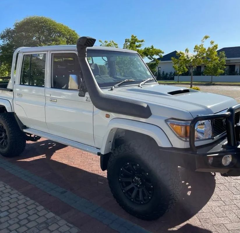 CURRENT Used Car 2019-2023 TOYOTA LAND CRUISER LC79DC 4.2D MT 2024 Car